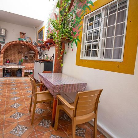 La Casa Del Almendro Hotel Плая дел Кармен Екстериор снимка
